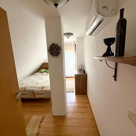 Gem-kapocs Apartment *